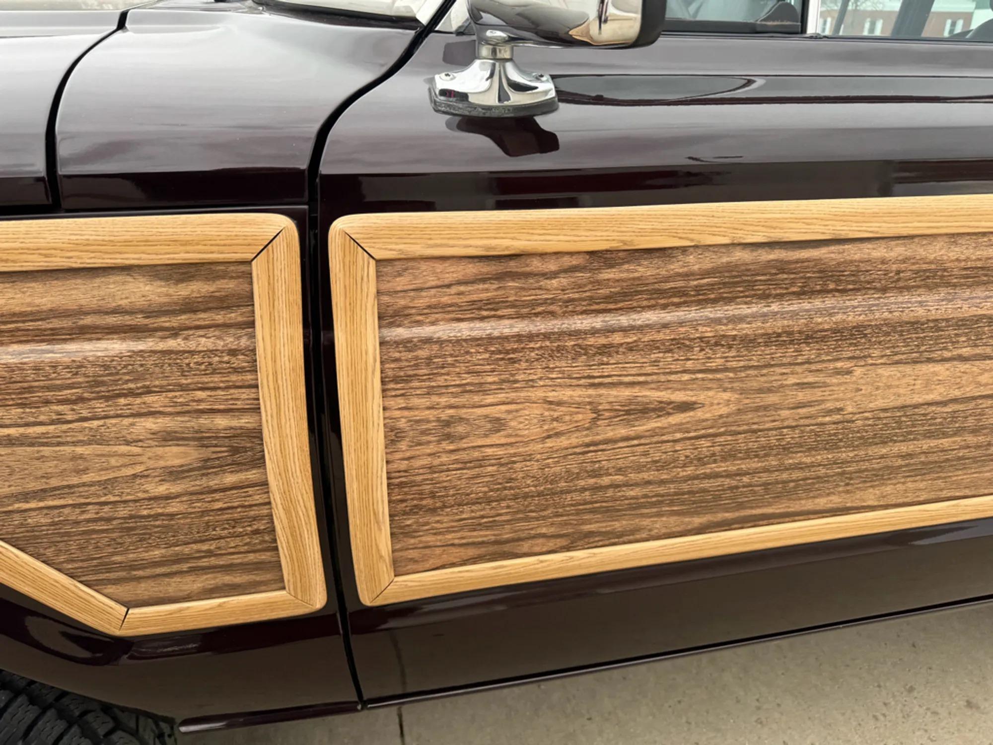 1989 Jeep Grand Wagoneer
