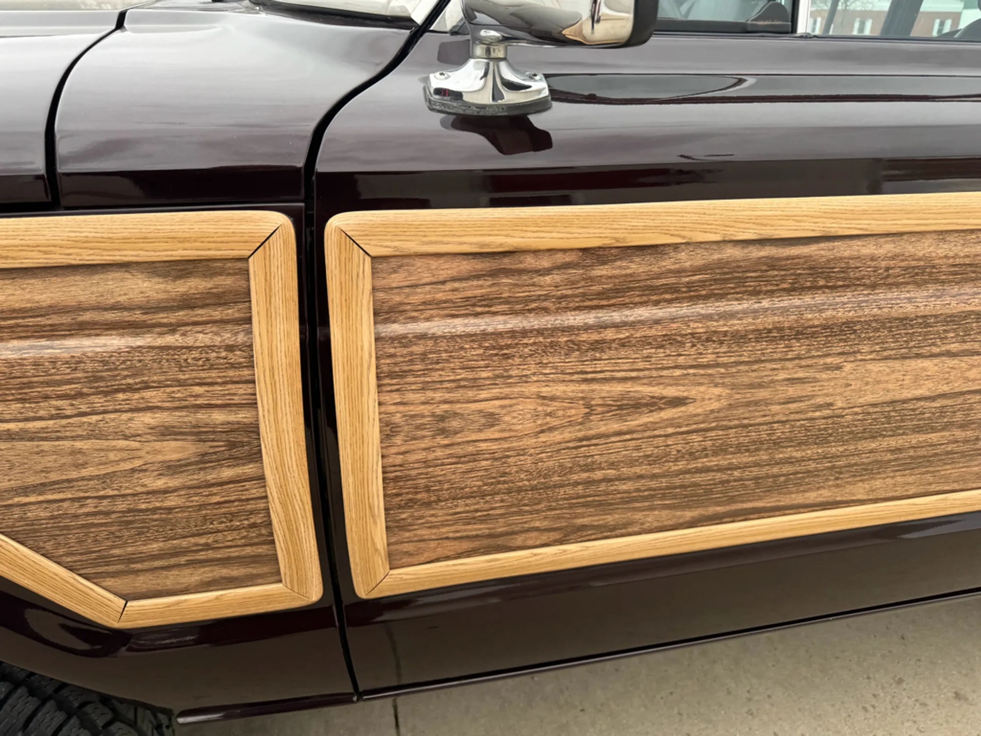 1989 Jeep Grand Wagoneer