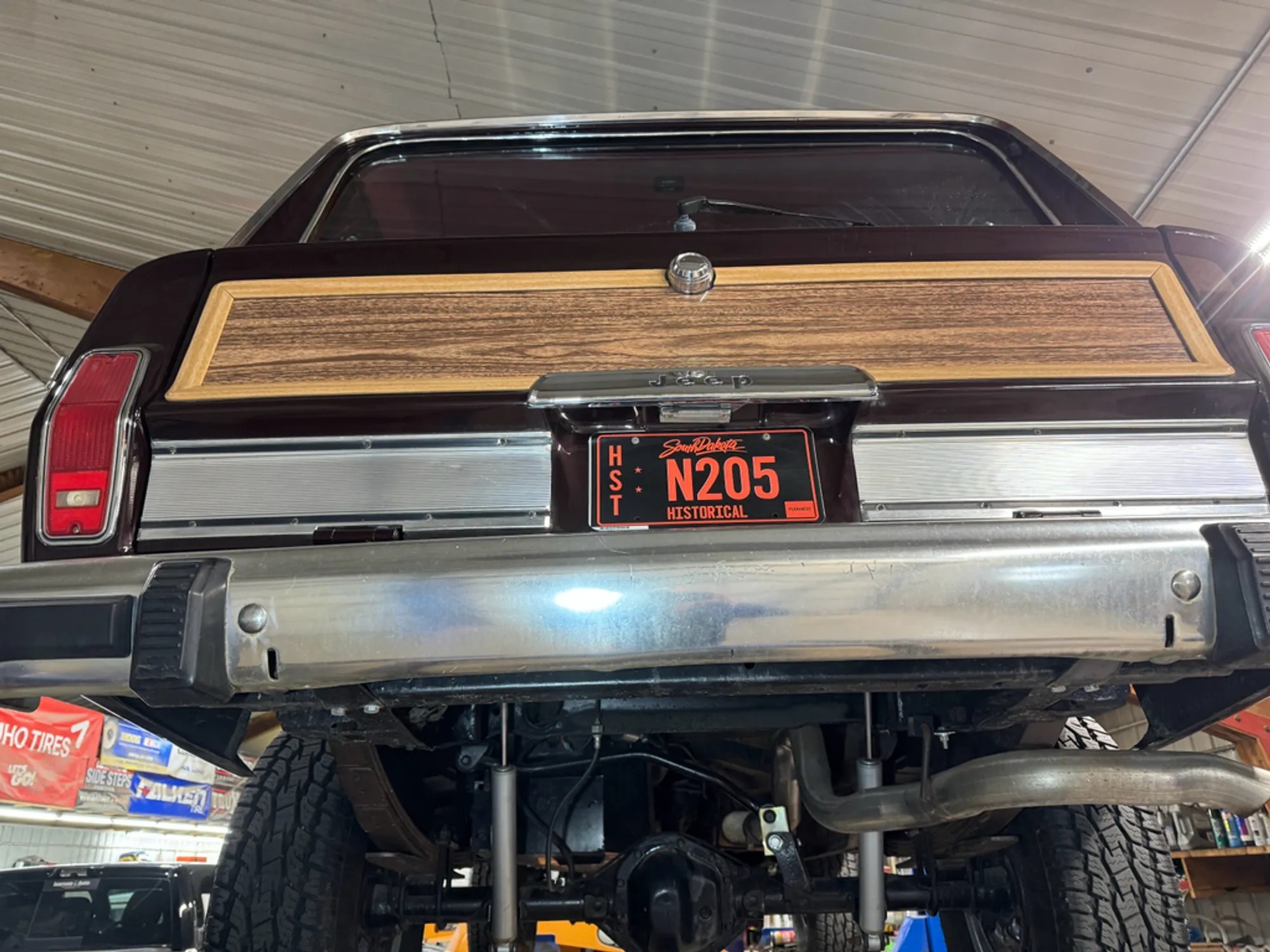 1989 Jeep Grand Wagoneer