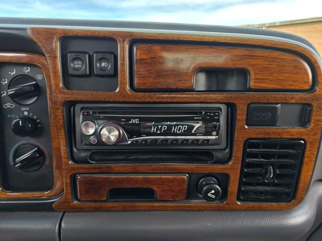 1997 Dodge Ram 1500 ST Centurion
