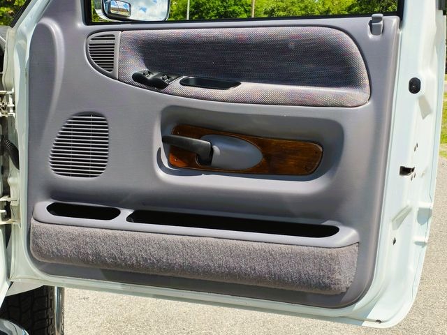 1997 Dodge Ram 1500 ST Centurion