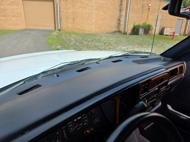 1997 Dodge Ram 1500 ST Centurion
