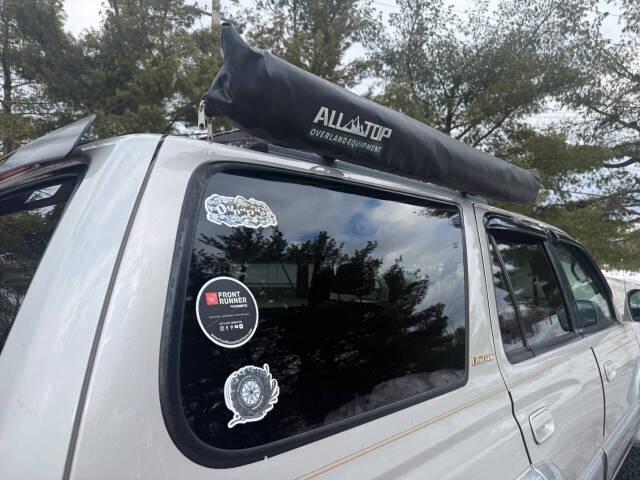 2000 Toyota 4Runner SR5