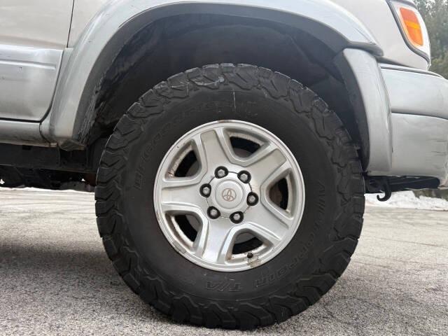 2000 Toyota 4Runner SR5