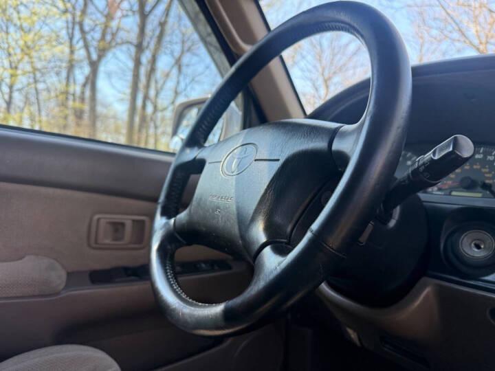 2000 Toyota 4Runner SR5