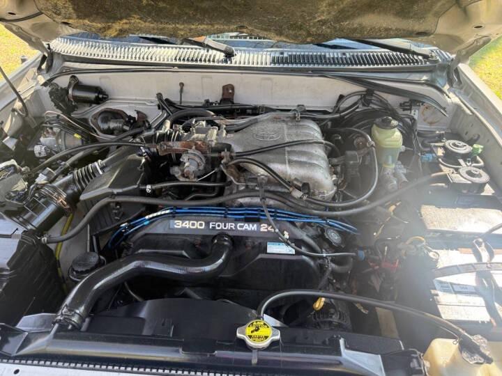 2000 Toyota 4Runner SR5
