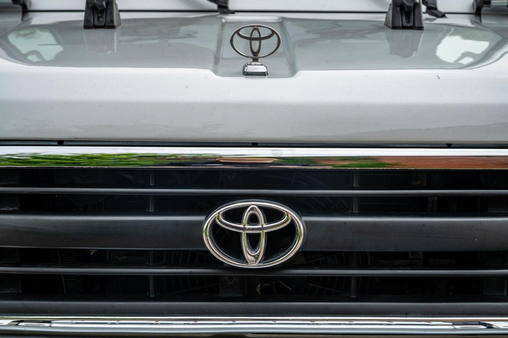 1996 Toyota Land Cruiser FZJ75 Pickup