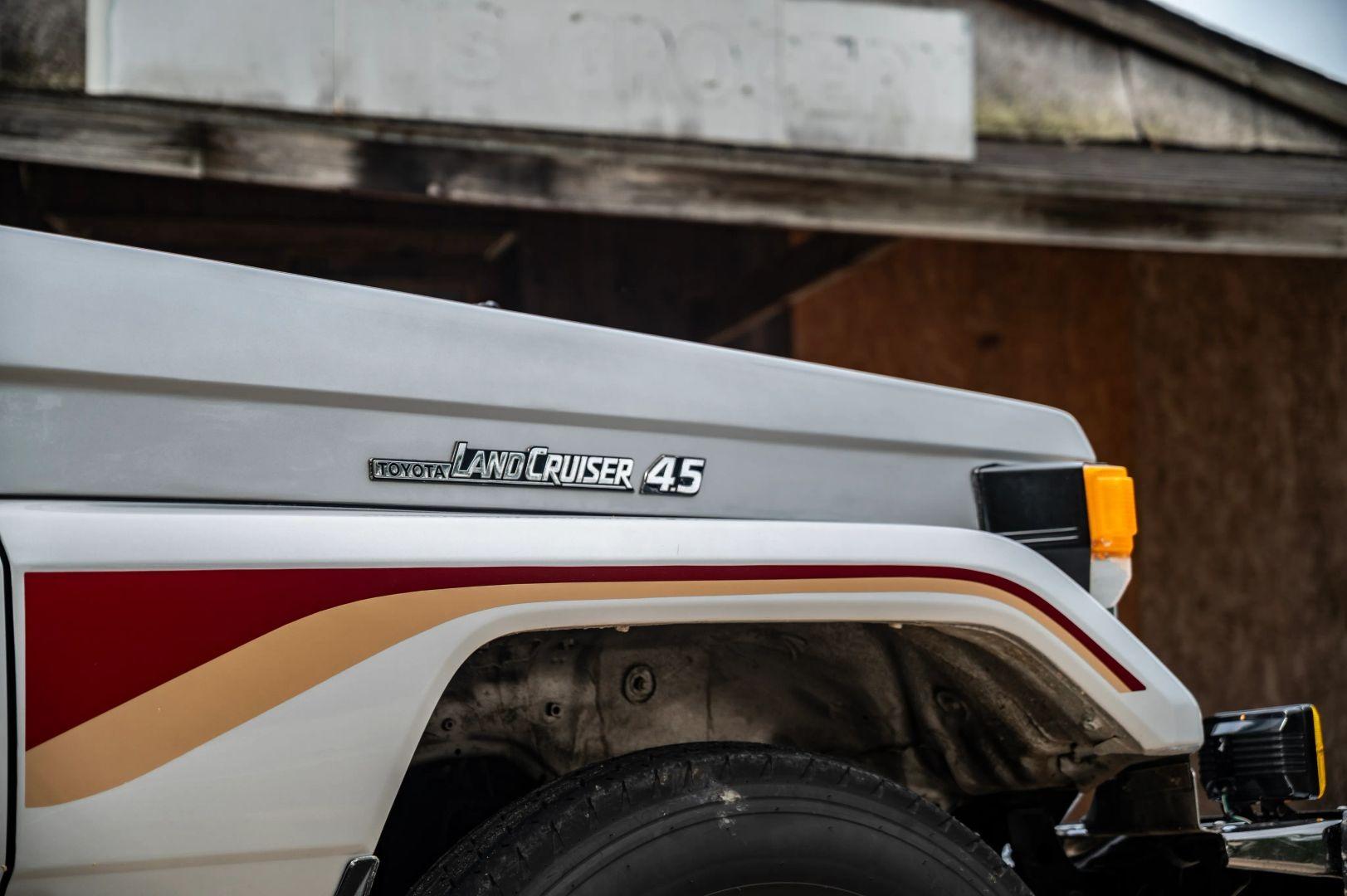 1996 Toyota Land Cruiser FZJ75 Pickup