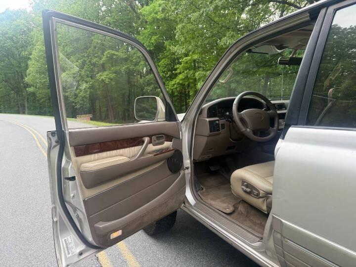 1996 Lexus LX 450