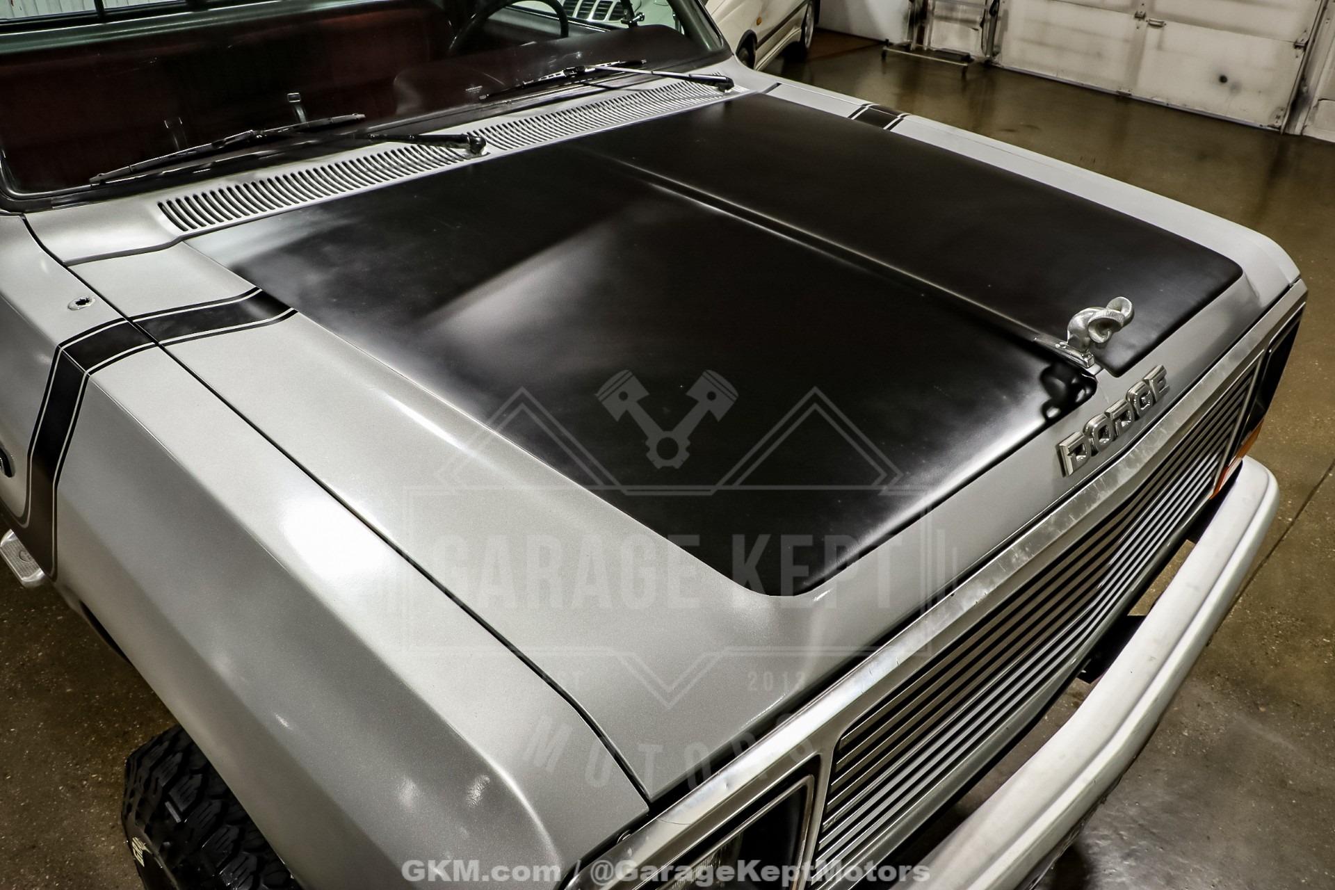 1986 Dodge Ram W100