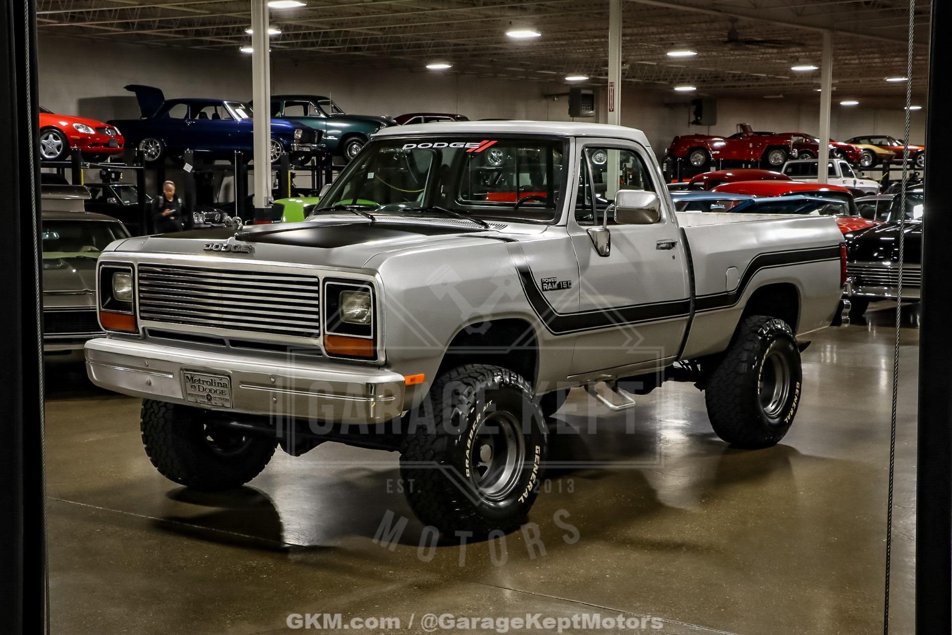 1986 Dodge Ram W100