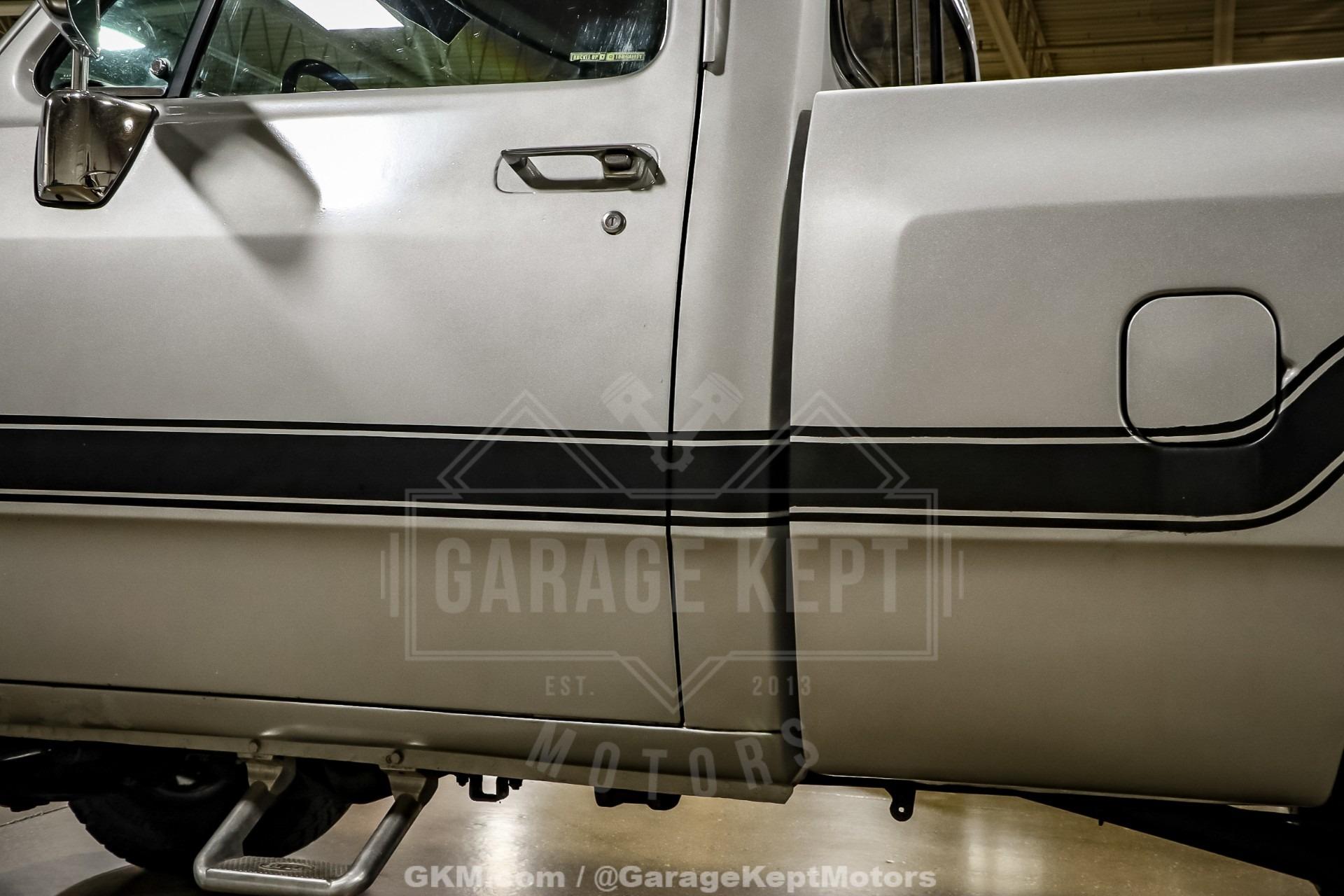 1986 Dodge Ram W100