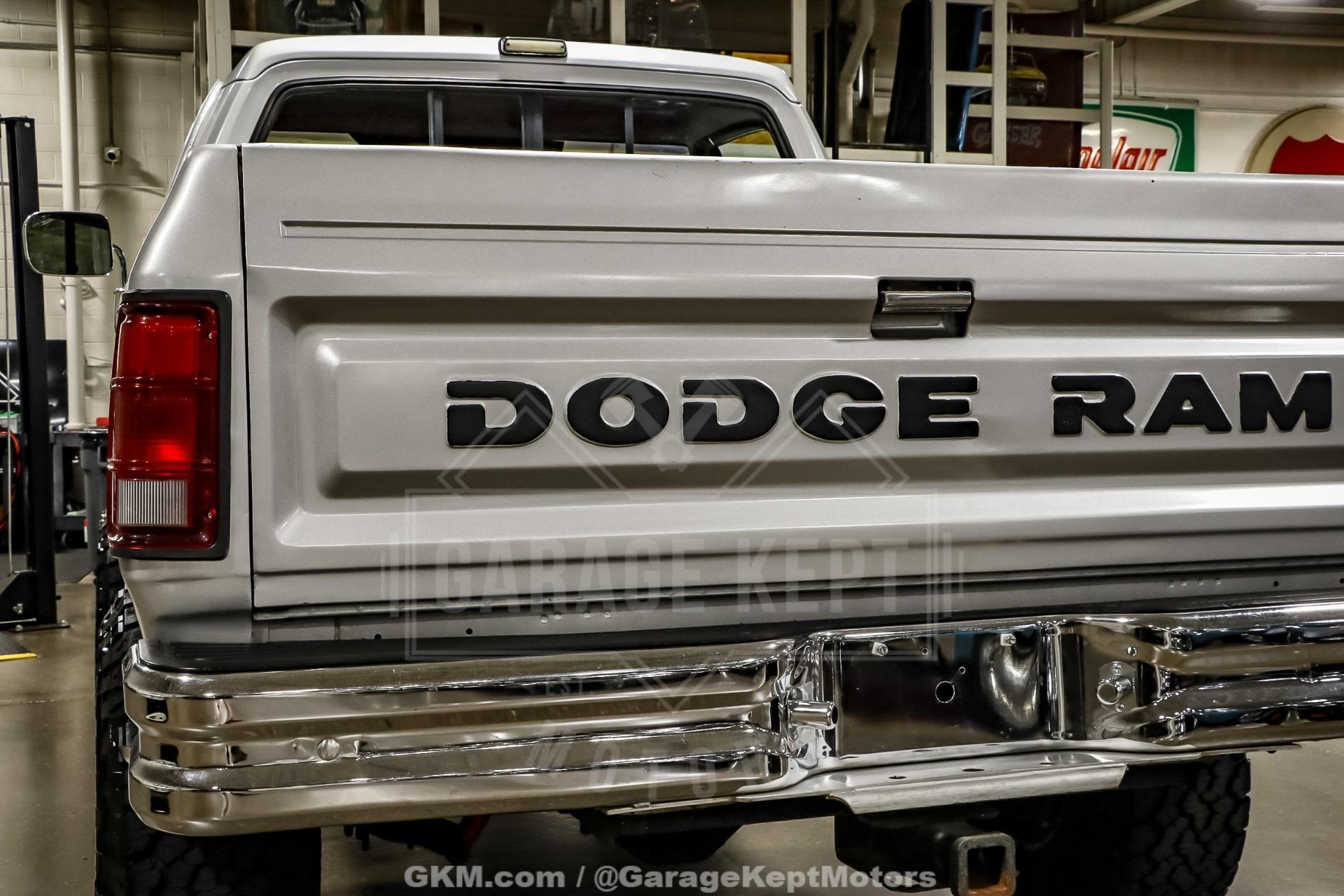 1986 Dodge Ram W100