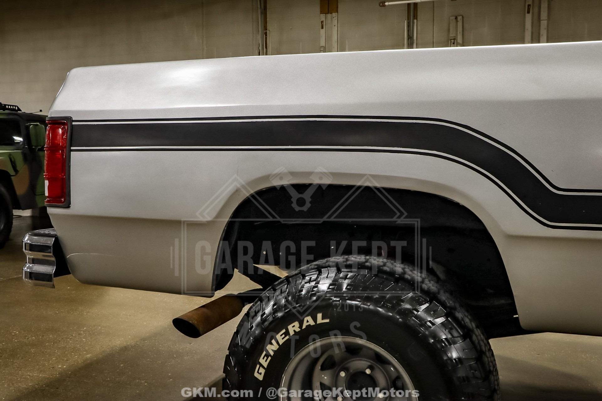 1986 Dodge Ram W100