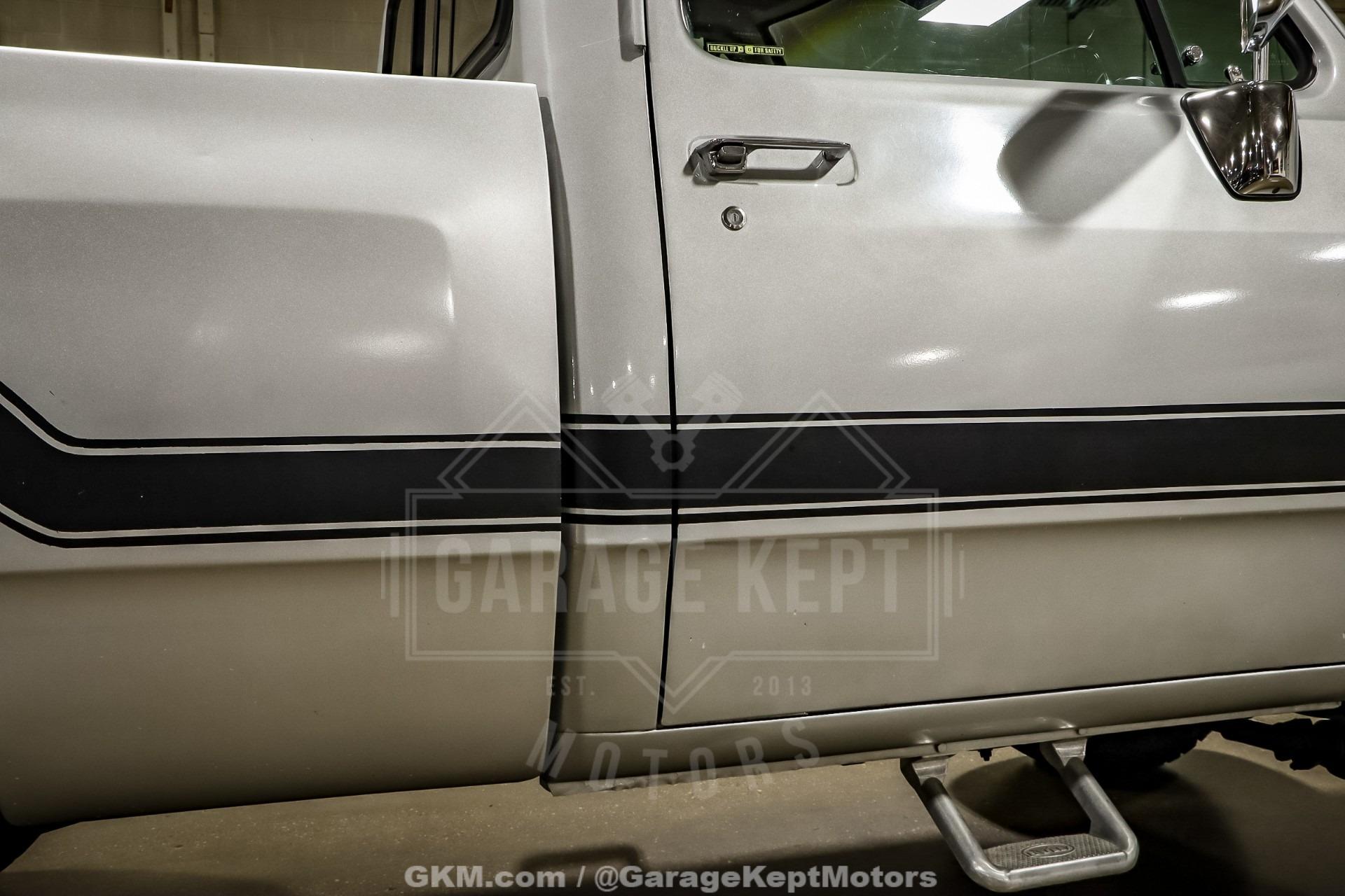 1986 Dodge Ram W100