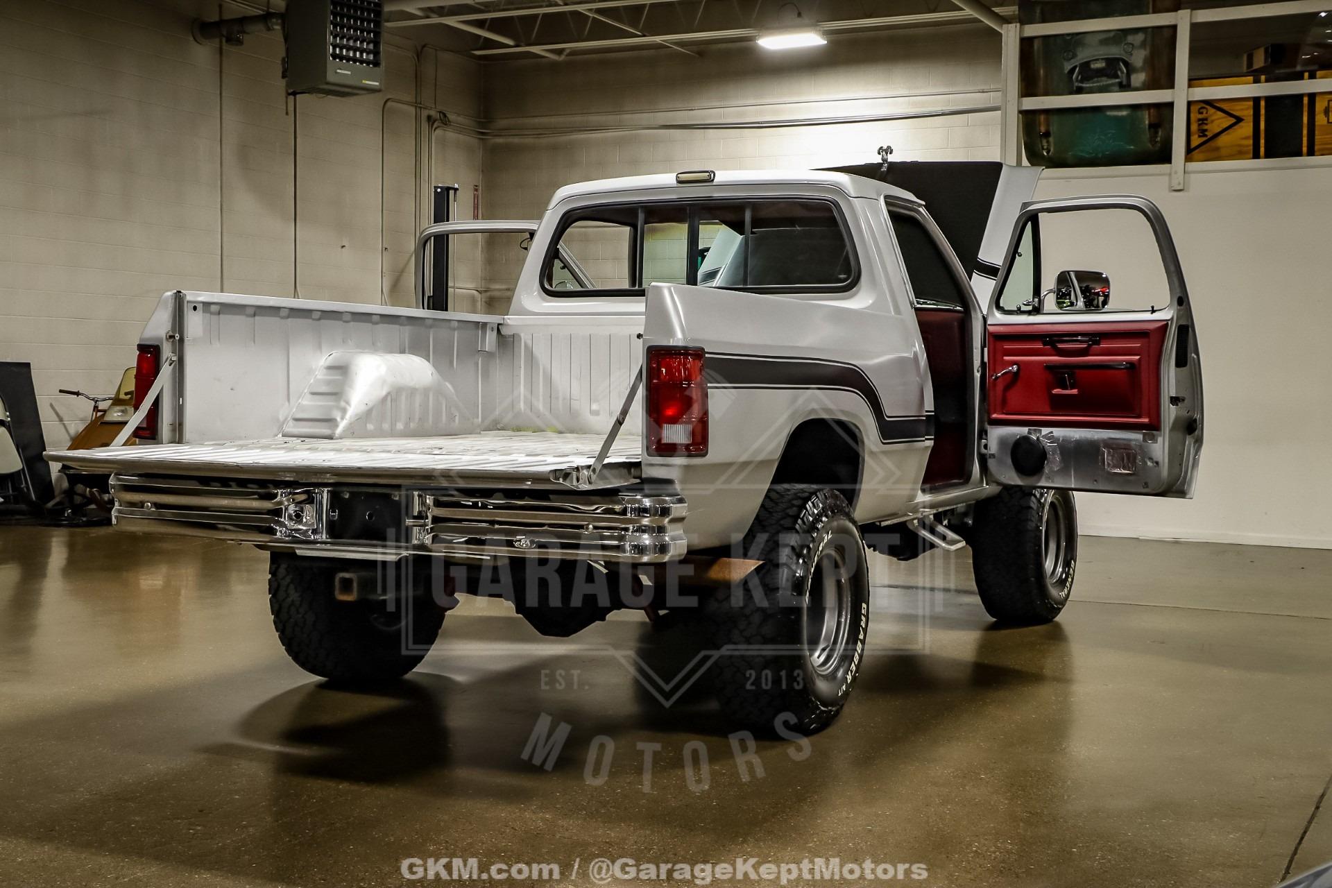 1986 Dodge Ram W100