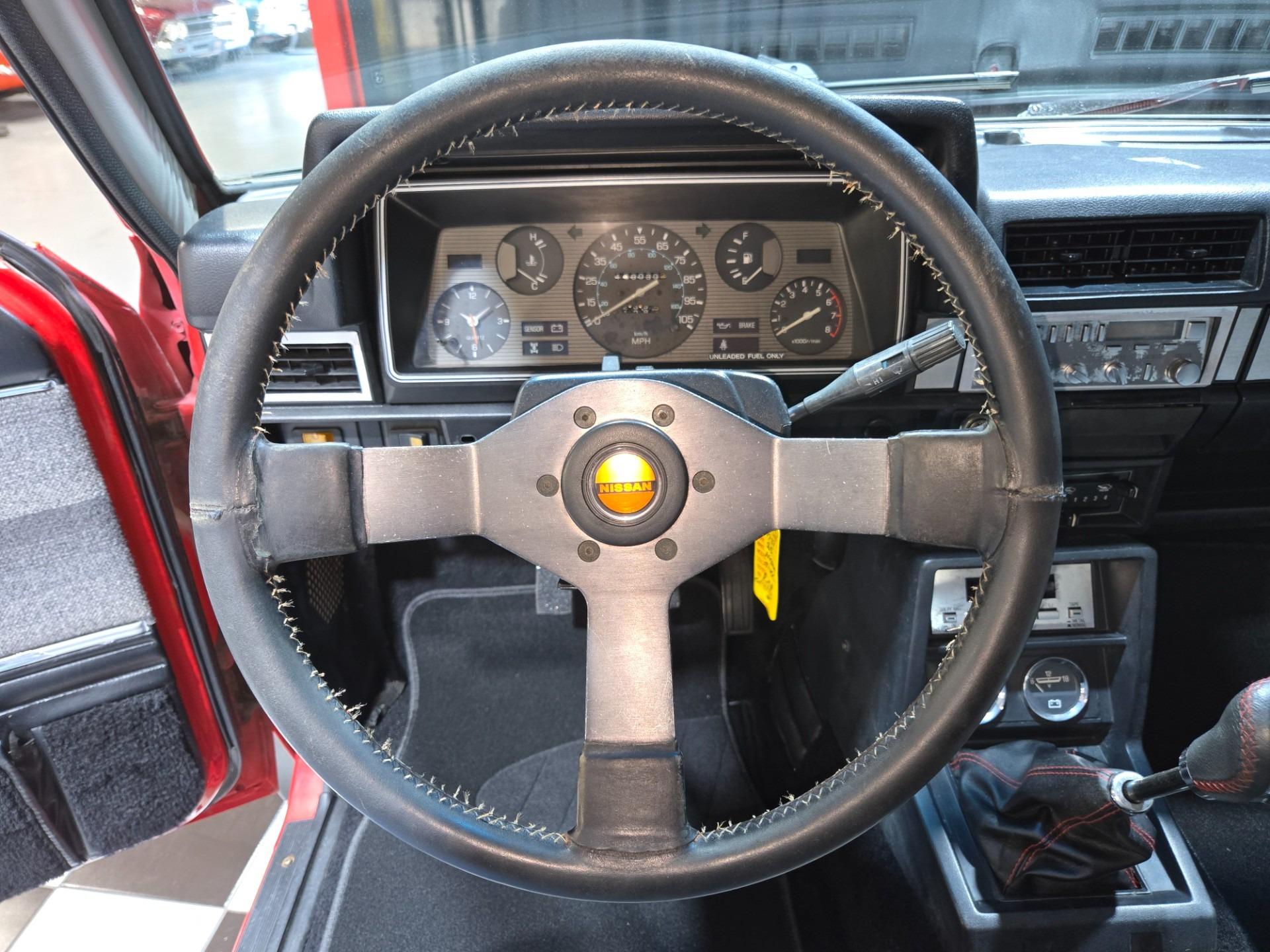 1985 Nissan 720 King Cab Deluxe