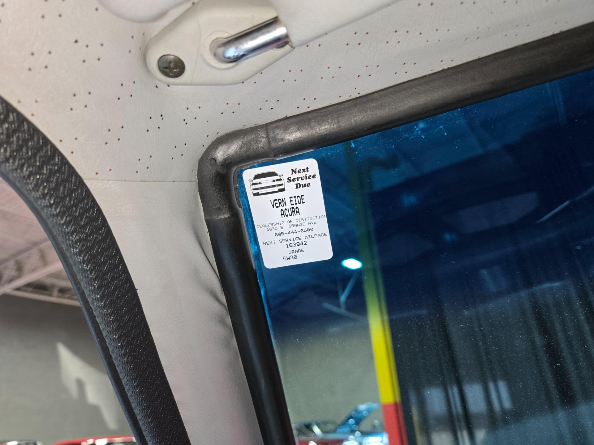 1985 Nissan 720 King Cab Deluxe