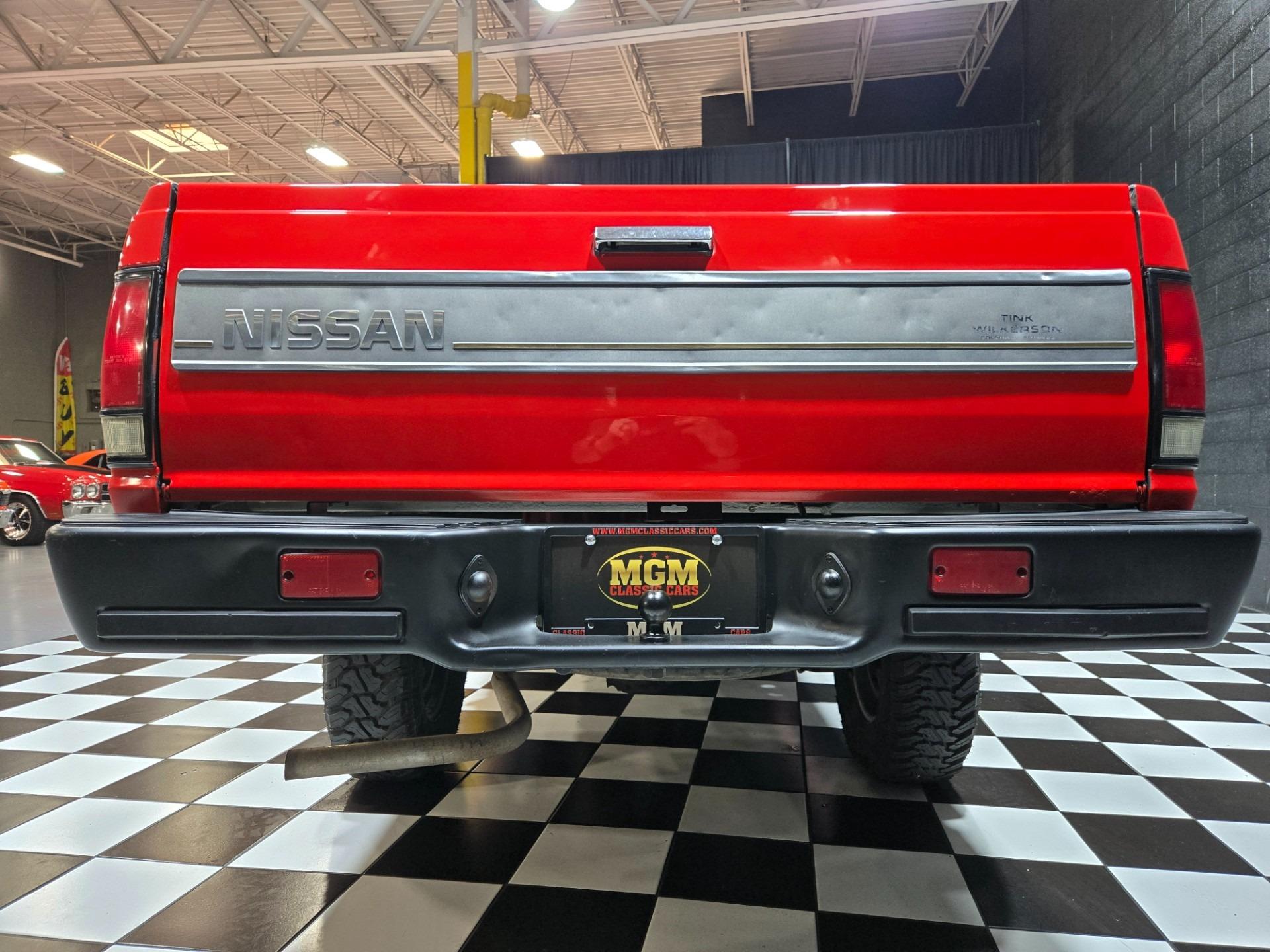 1985 Nissan 720 King Cab Deluxe