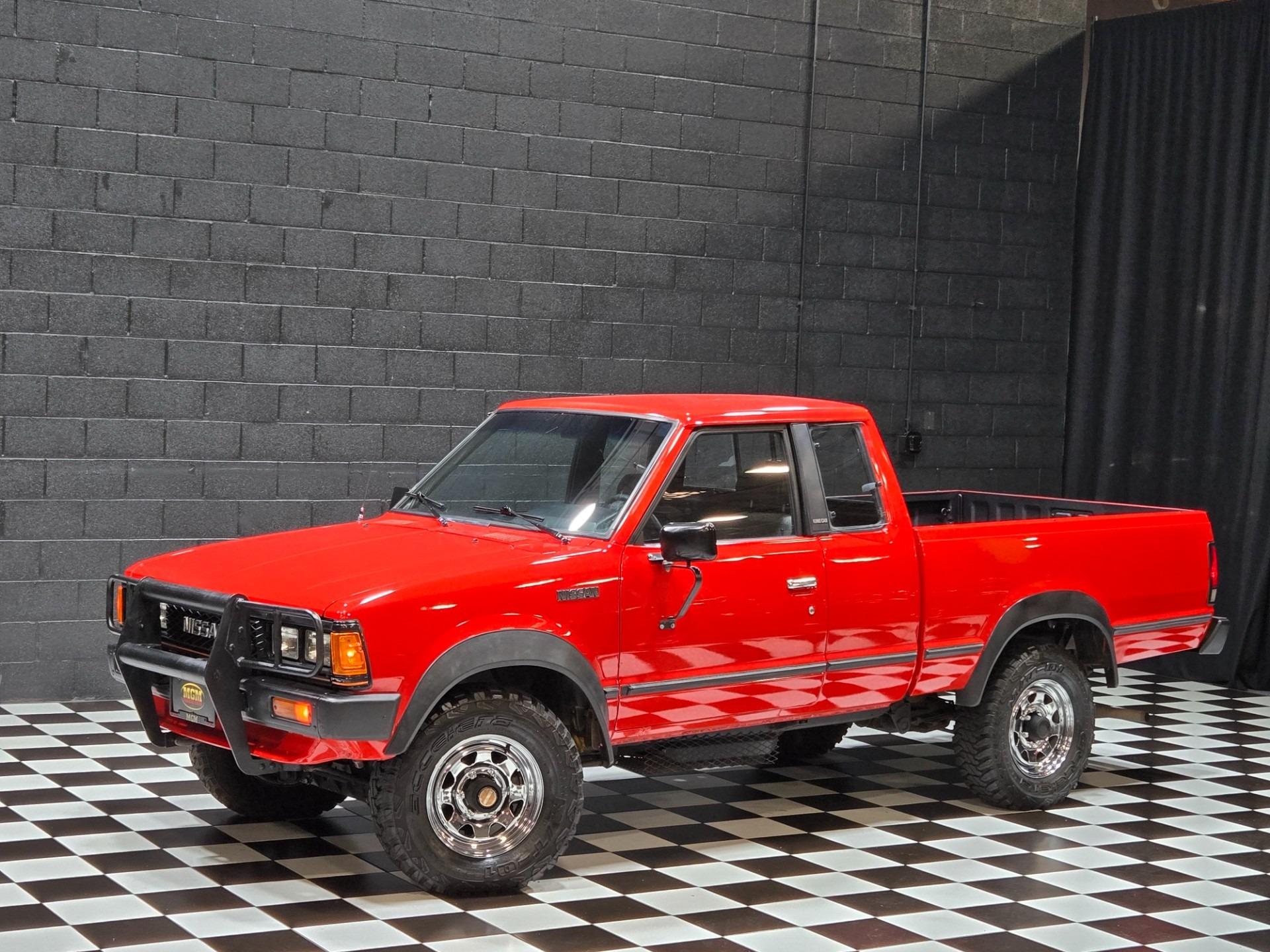 1985 Nissan 720 King Cab Deluxe