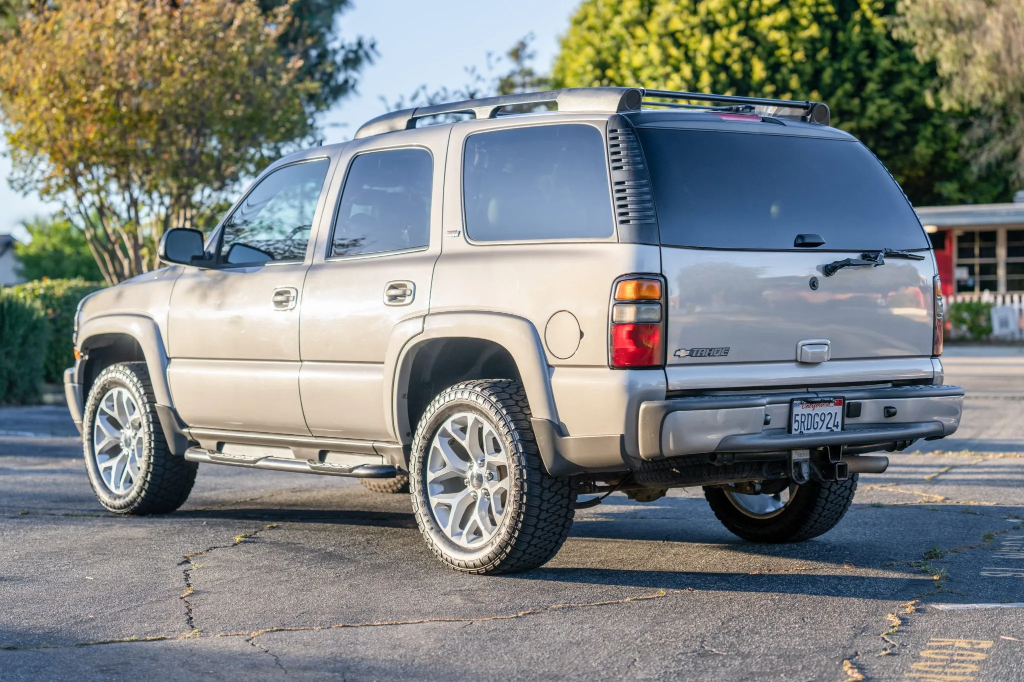 2006 Chevrolet Tahoe LS - 4