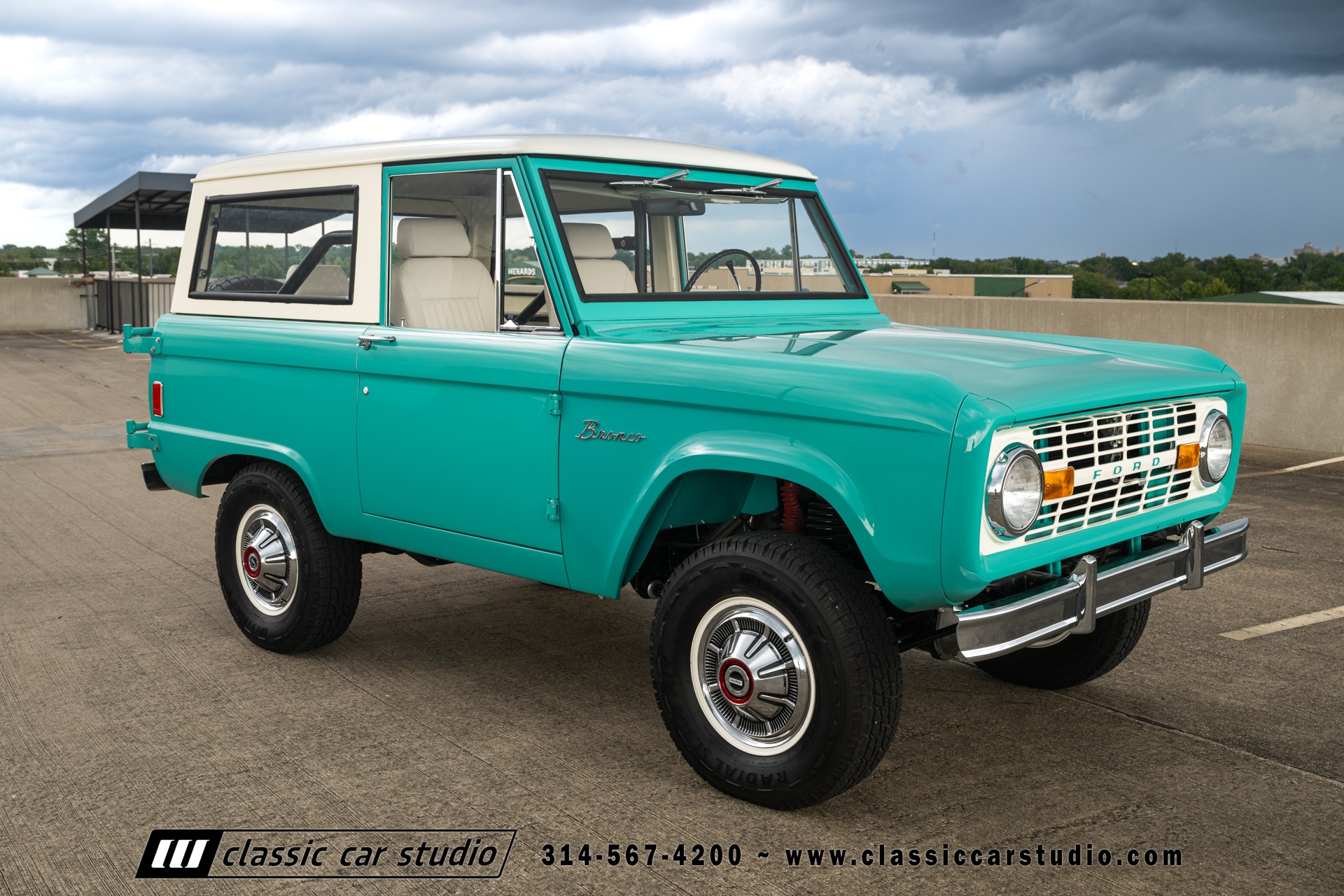  Ford Bronco