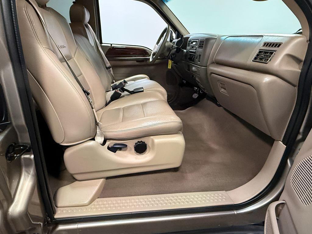 2002 Ford F-250 Super Duty Lariat