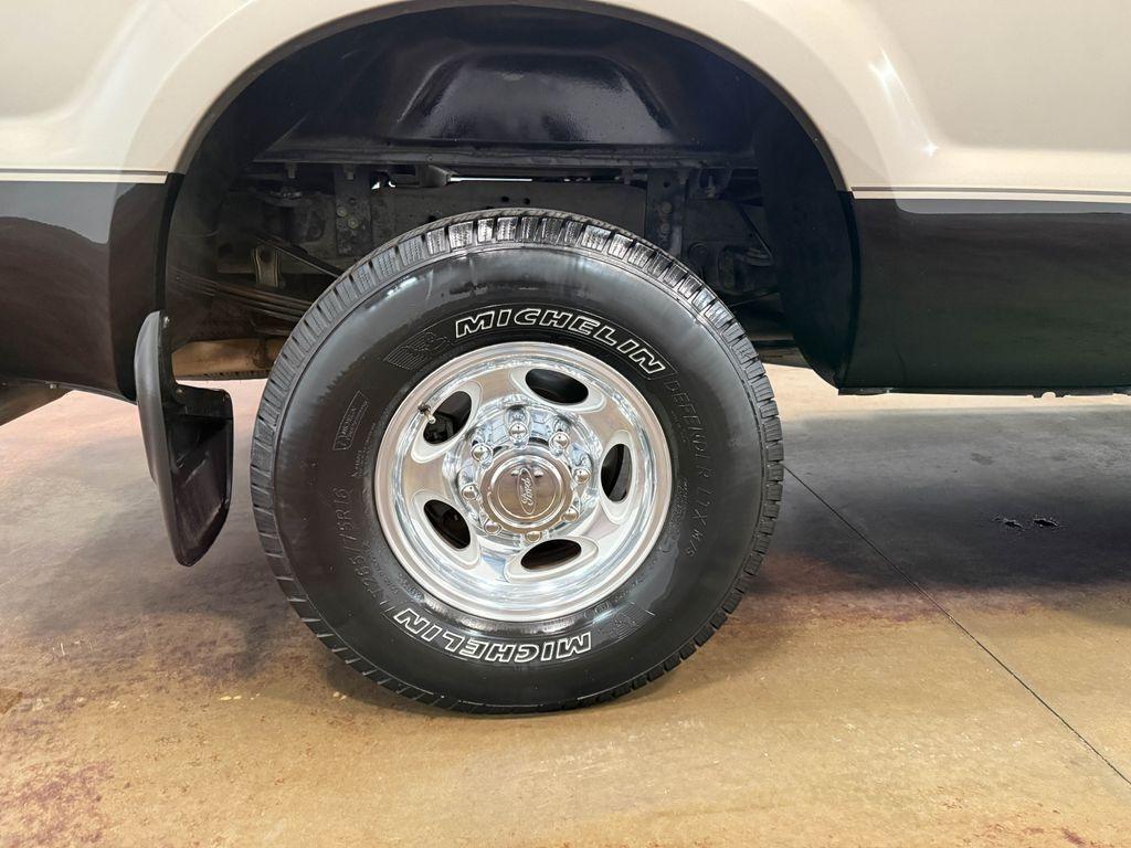 2002 Ford F-250 Super Duty Lariat