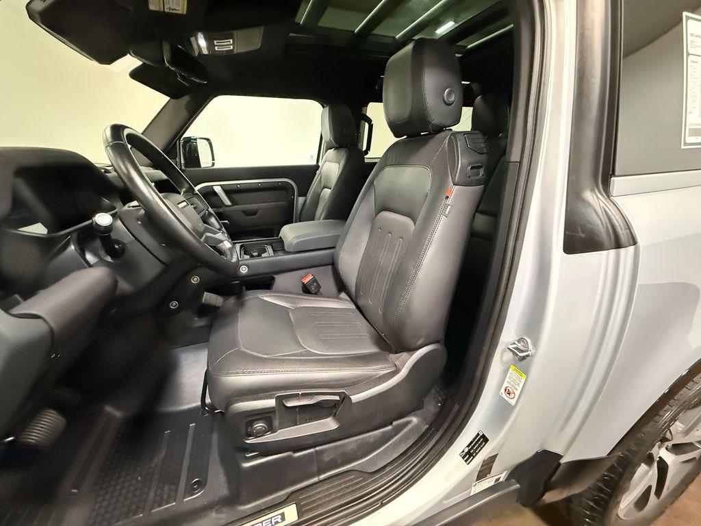 2022 Land Rover Defender 90 X-Dynamic S