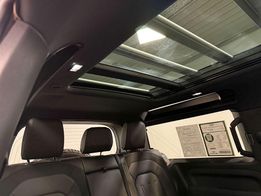 2022 Land Rover Defender 90 X-Dynamic S