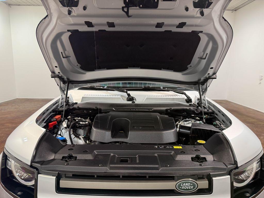 2022 Land Rover Defender 90 X-Dynamic S