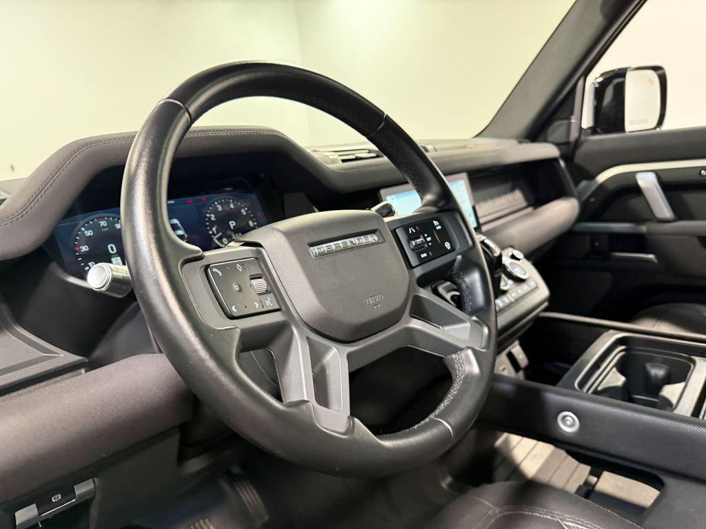 2022 Land Rover Defender 90 X-Dynamic S