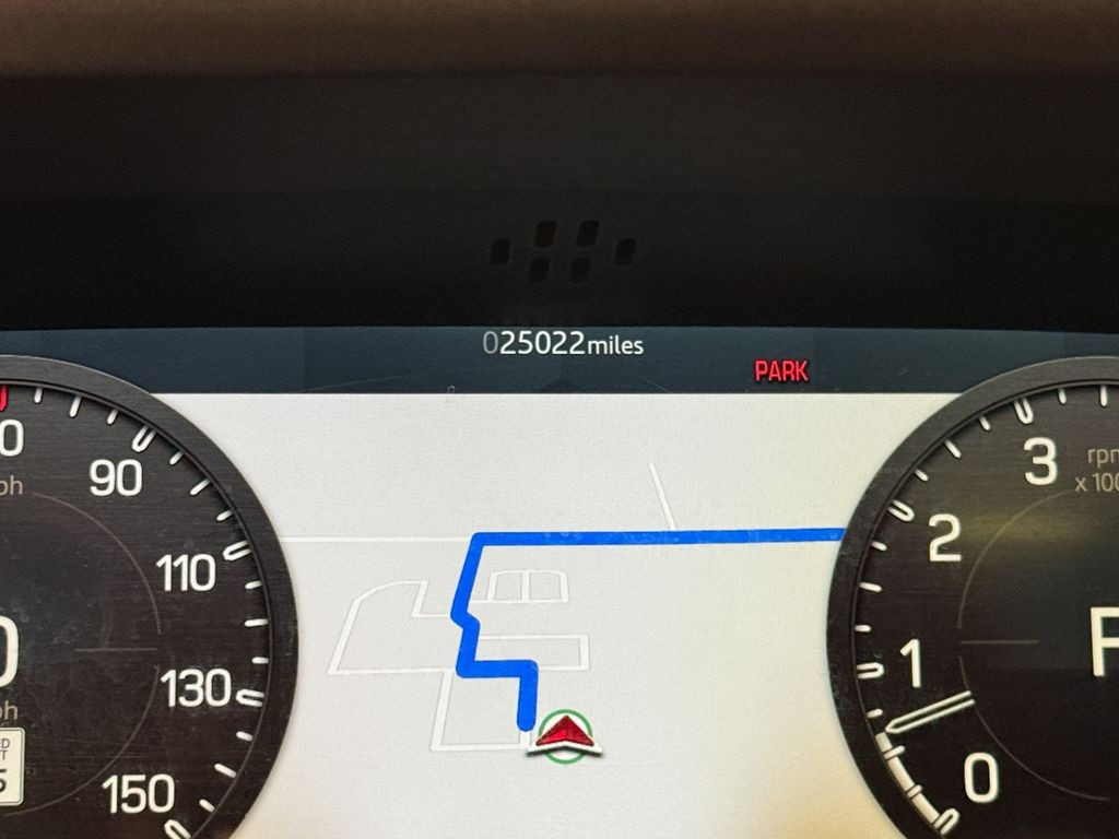 2022 Land Rover Defender 90 X-Dynamic S