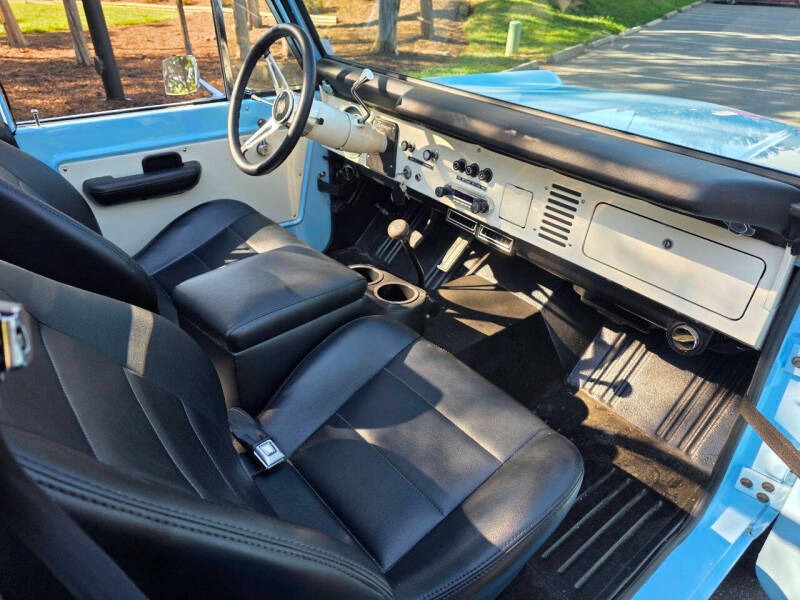 1975 Ford Bronco Corbeau Edition