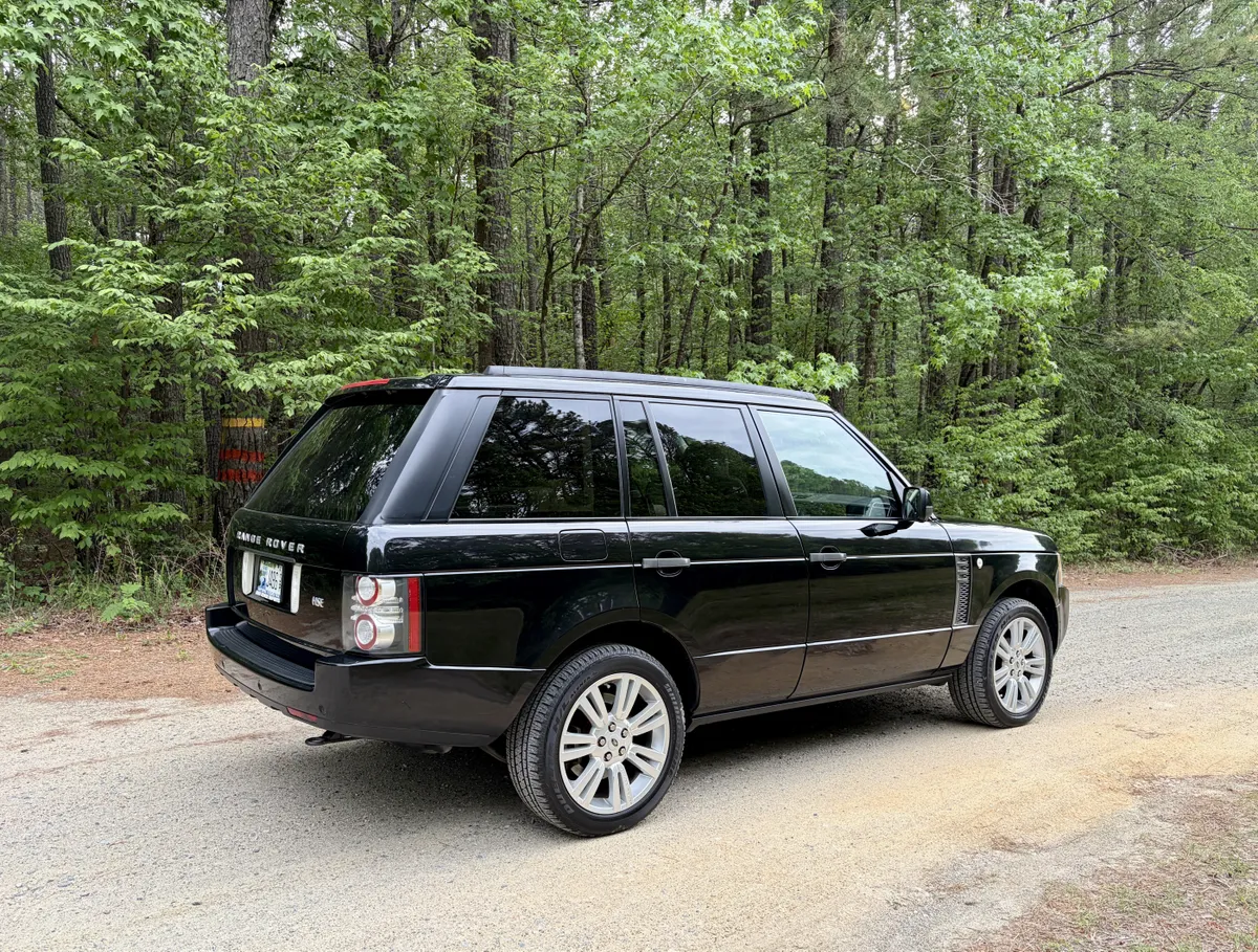 2011 Land Rover Range Rover HSE Luxury