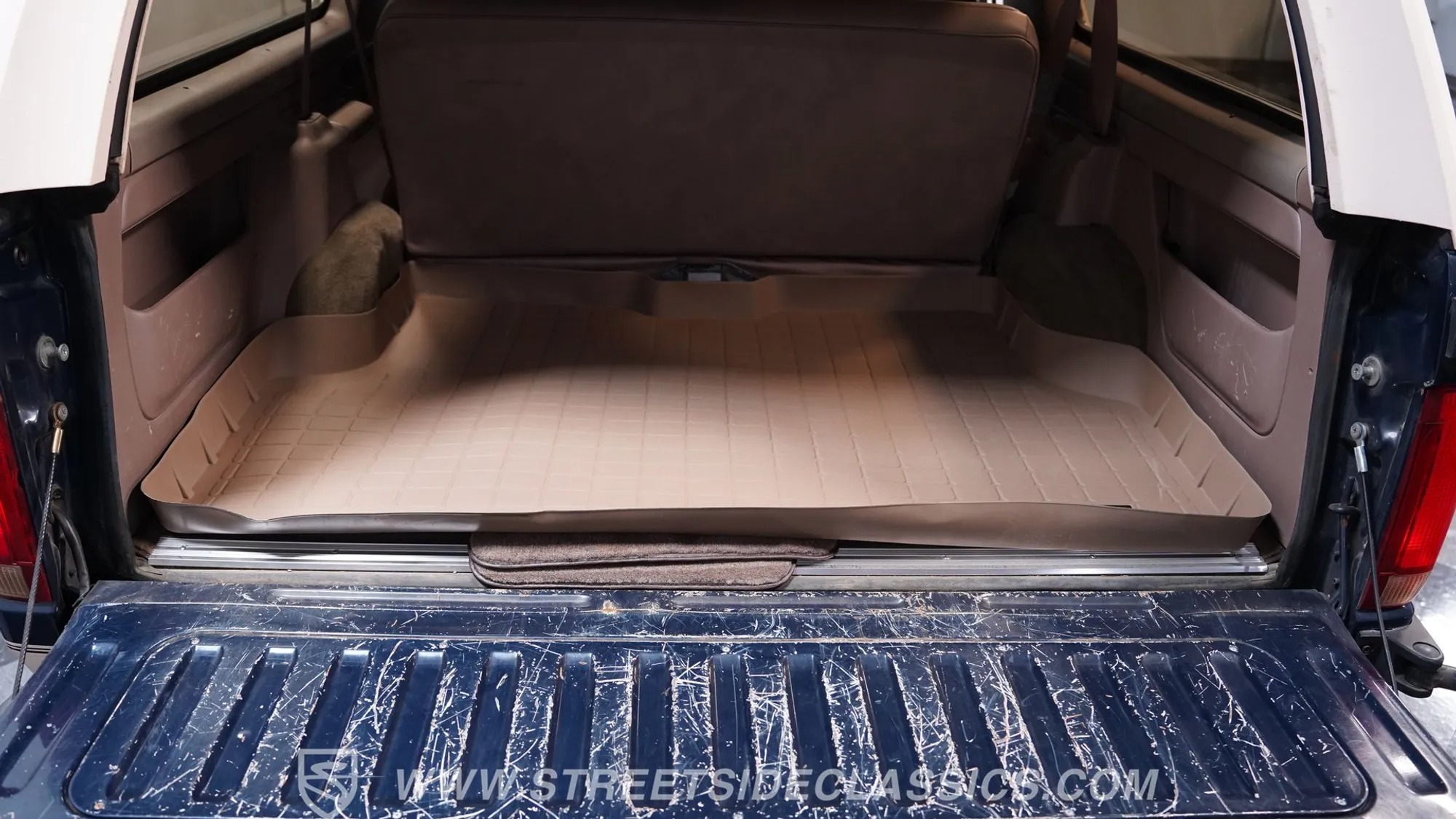 1992 Ford Bronco Eddie Bauer