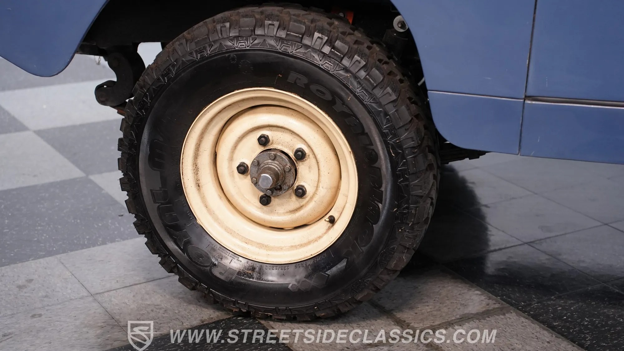 1967 Land Rover Series II Santana