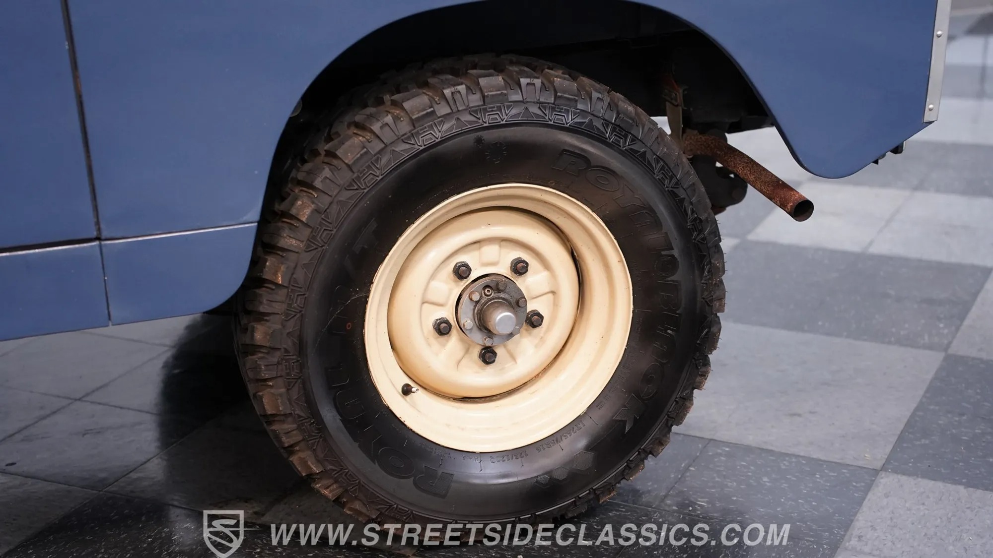 1967 Land Rover Series II Santana