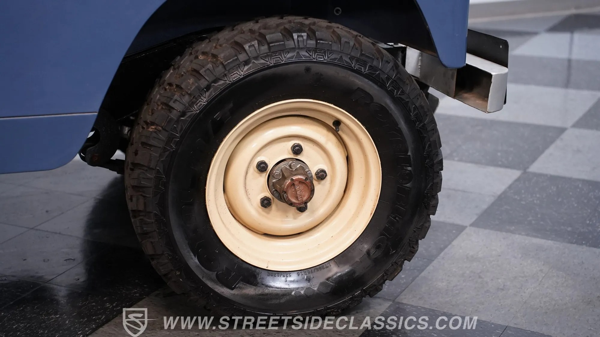 1967 Land Rover Series II Santana