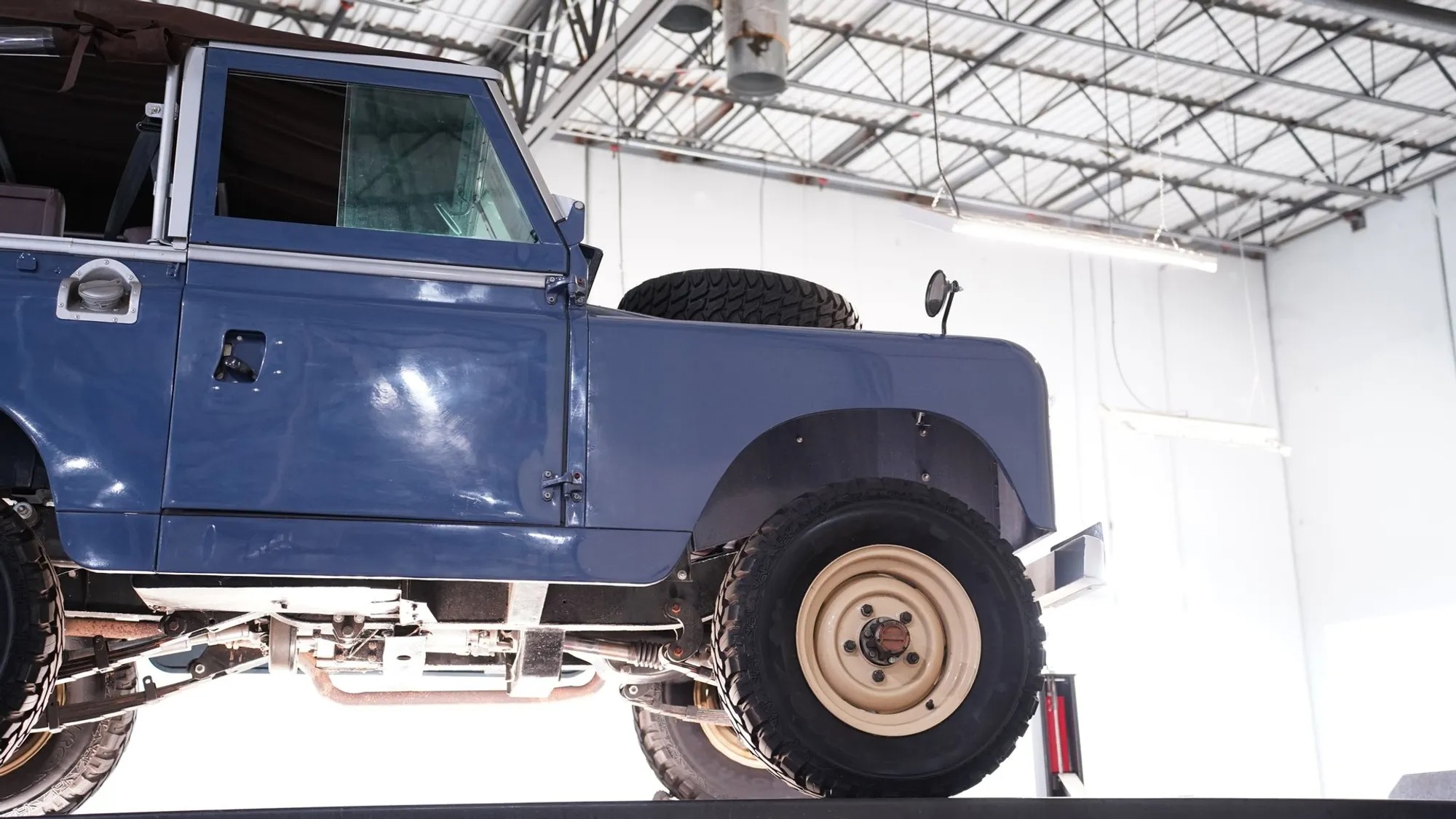 1967 Land Rover Series II Santana