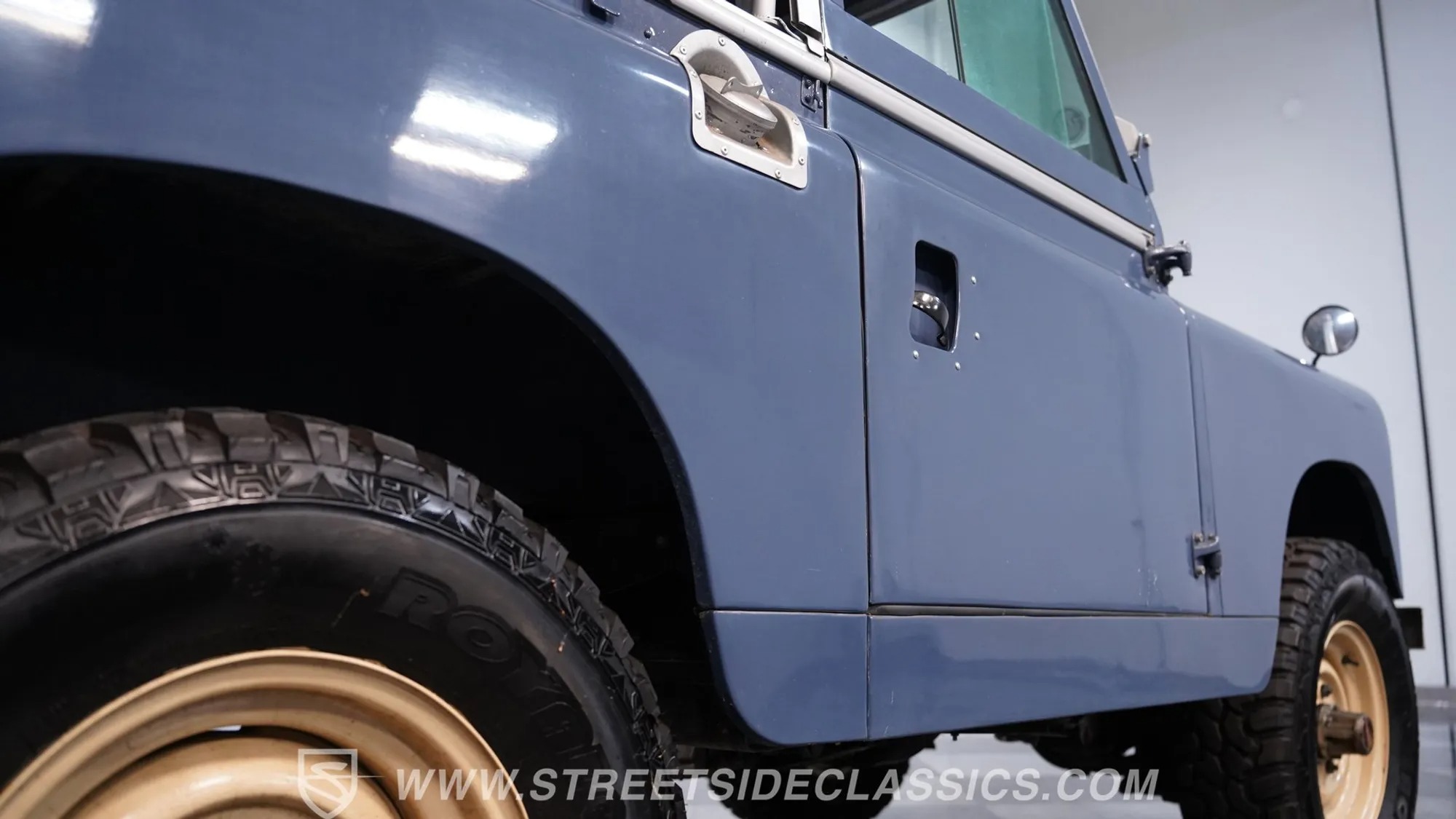 1967 Land Rover Series II Santana