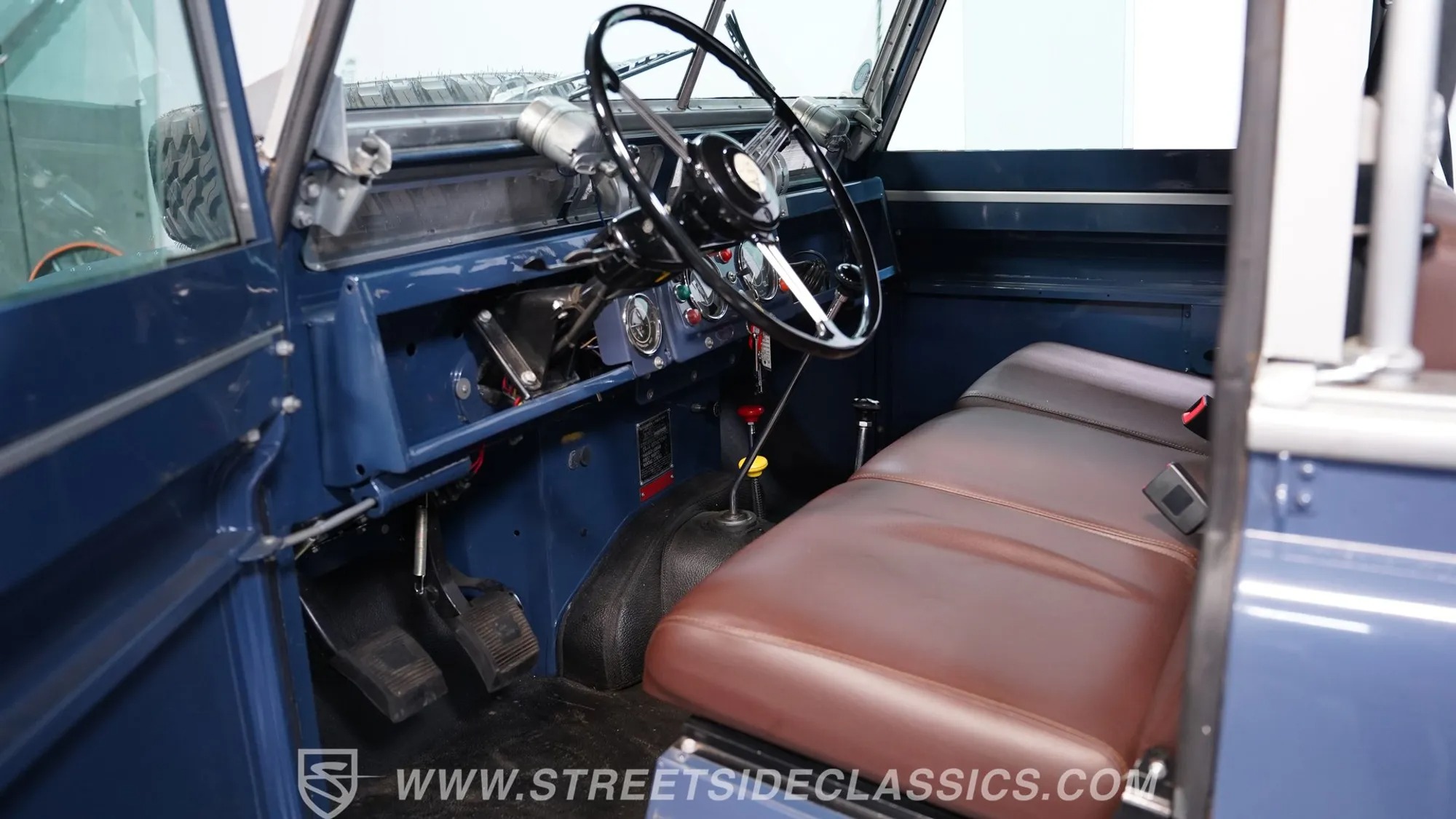 1967 Land Rover Series II Santana