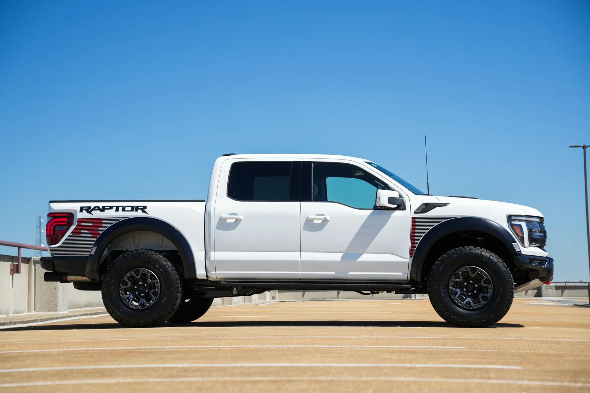 2026 Ford F-150 Raptor R - 3