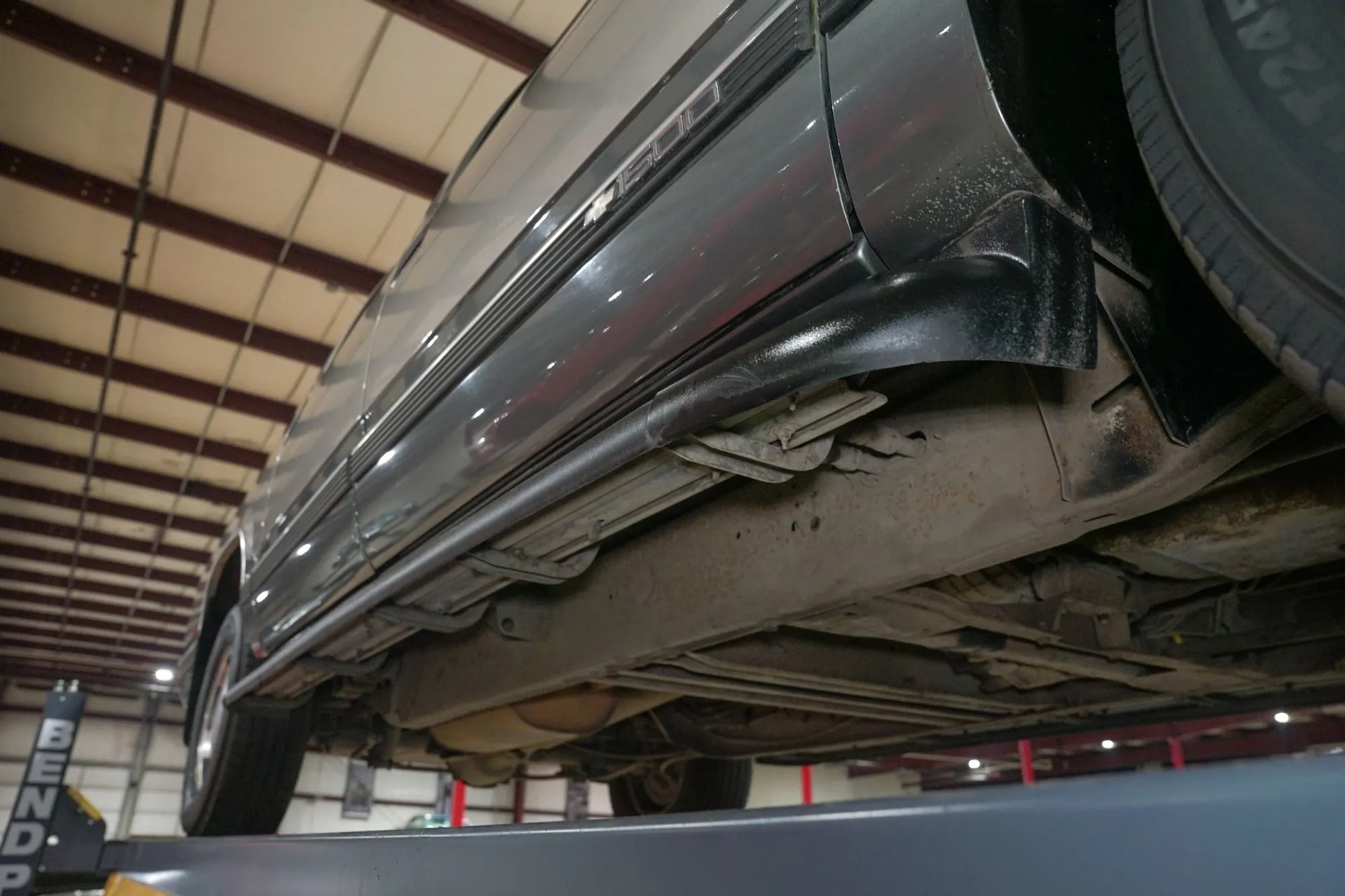1999 Chevrolet Suburban LS