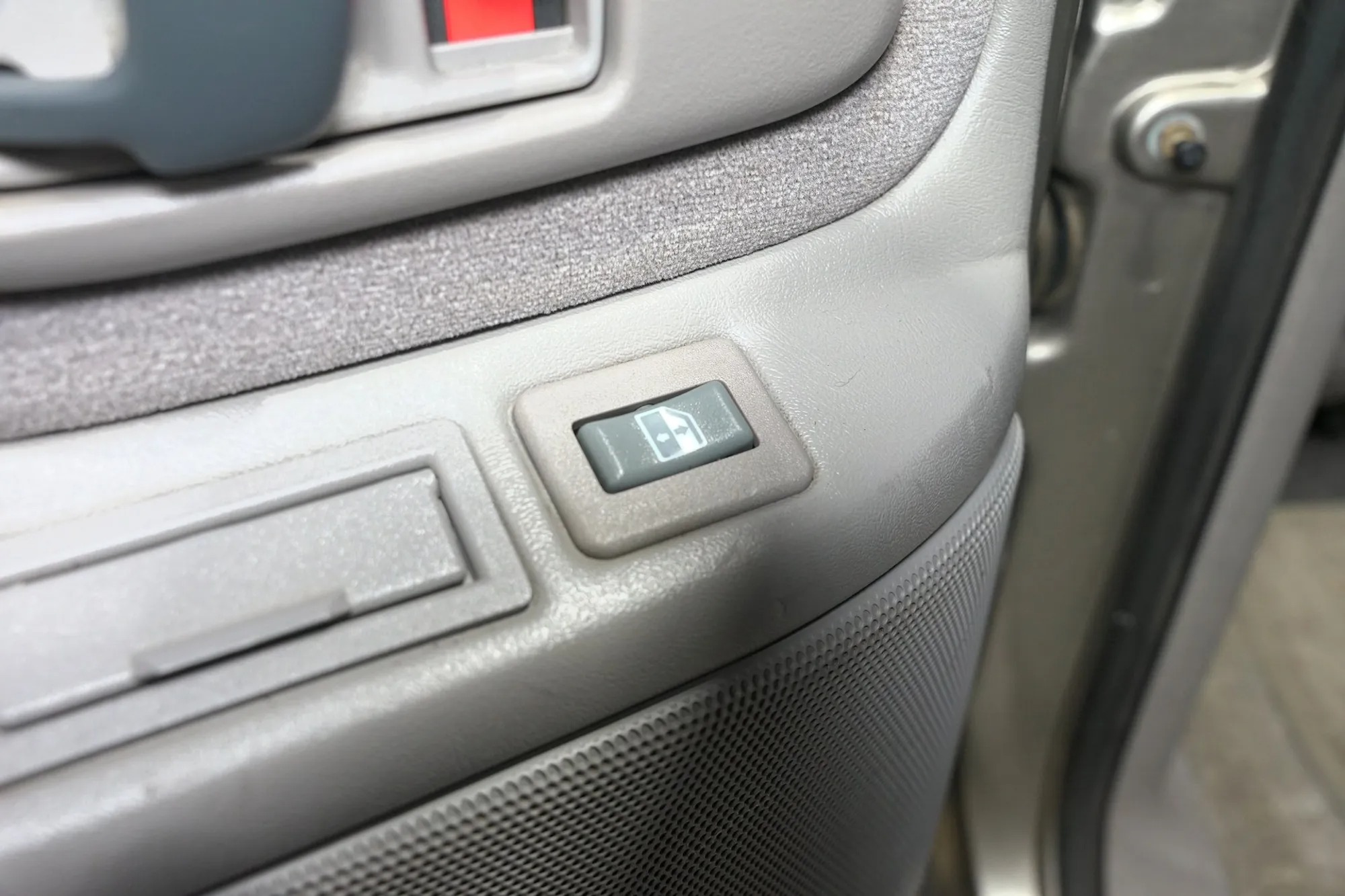 1999 Chevrolet Suburban LS