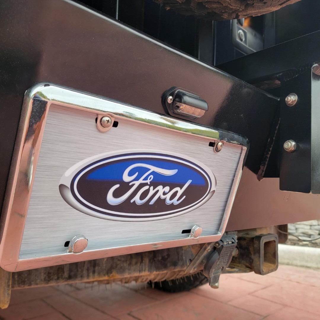 2001 Ford E-350 Overland Van