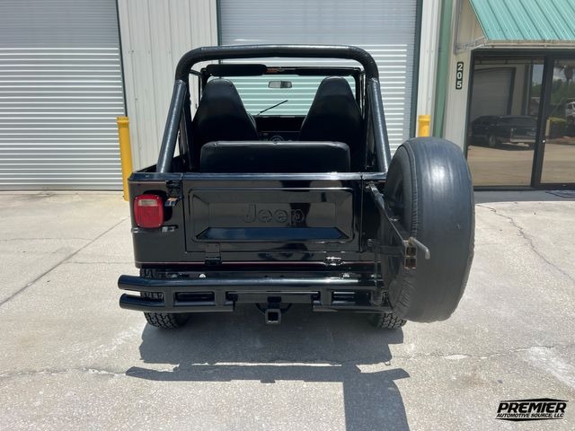 1983 Jeep CJ-7 Laredo