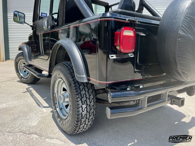 1983 Jeep CJ-7 Laredo