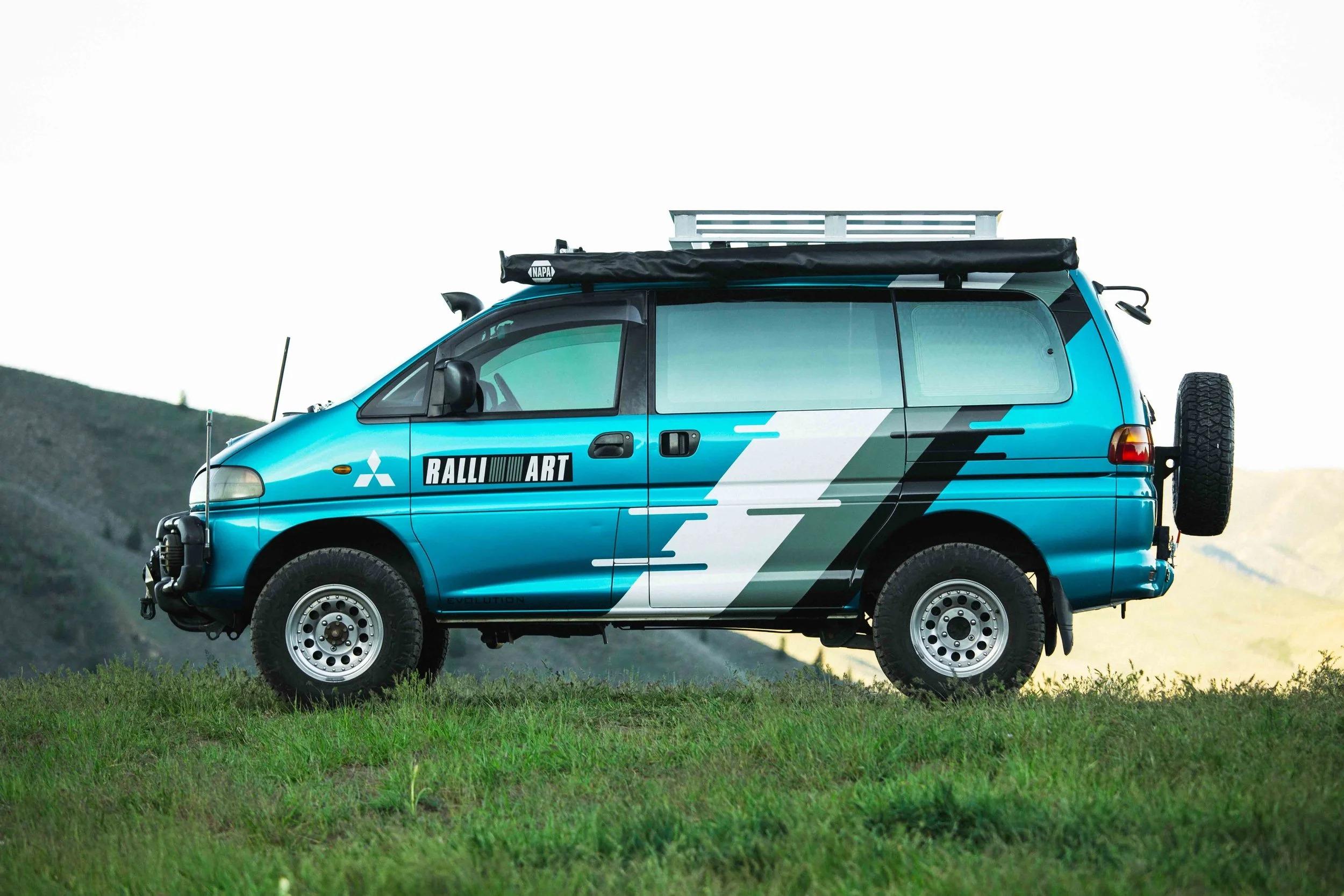 1997 Mitsubishi Delica L400 Jasper - 2