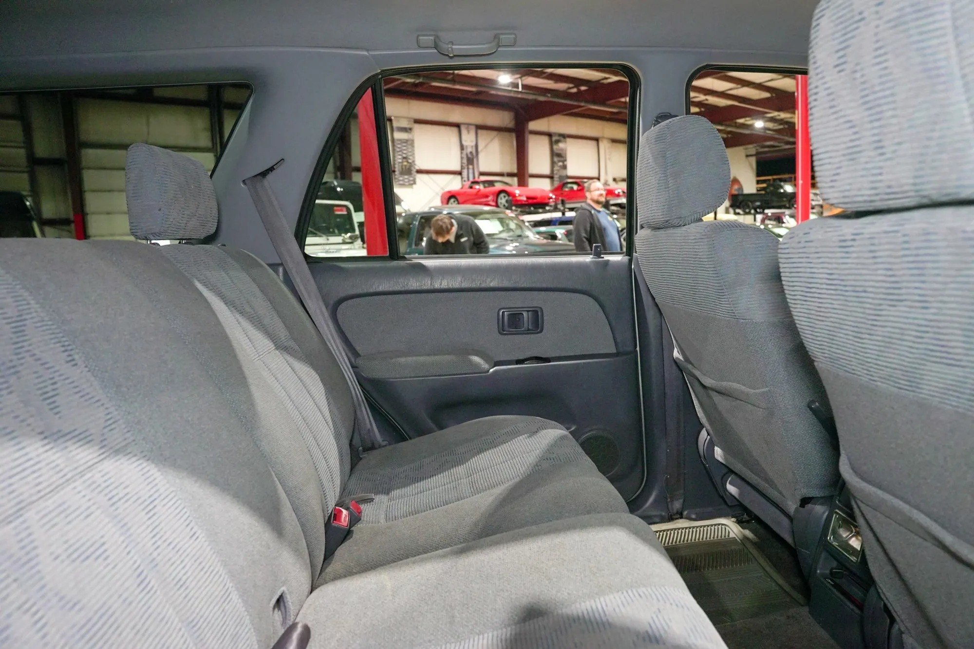 2000 Toyota 4Runner SR5